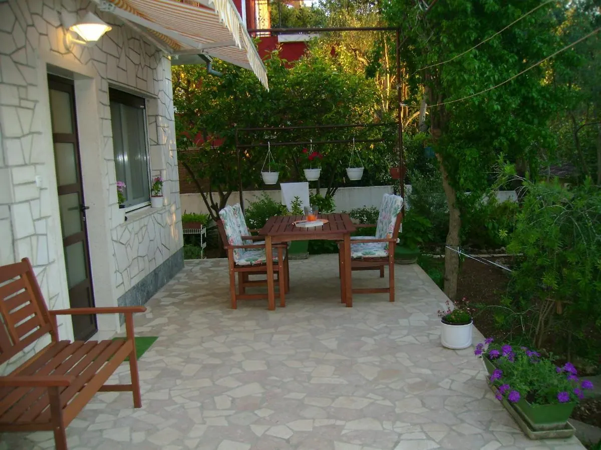 Apartment Apartmani A1 Marina, Okrug Gornji Trogir
